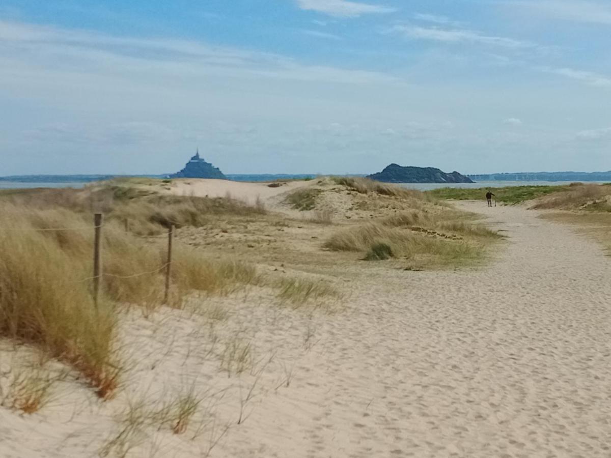 Domaine Des Tisseys Vue Sur Le Mont St Michel Villa Dragey Екстериор снимка